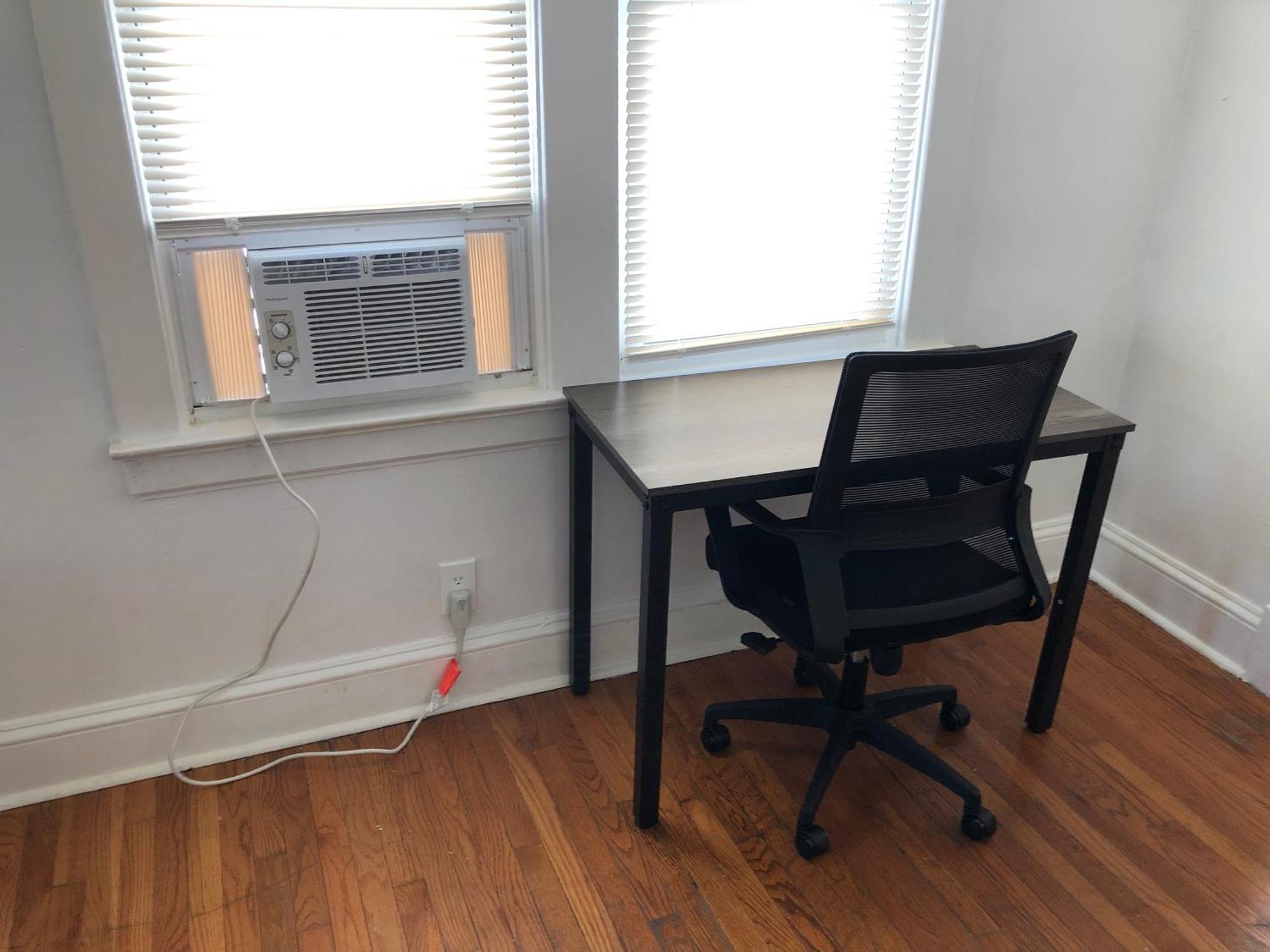 Private 2 Bedroom And 1 Bathroom House In A Quiet Area And Convenient To Nyc Bus And Train Perth Amboy Buitenkant foto